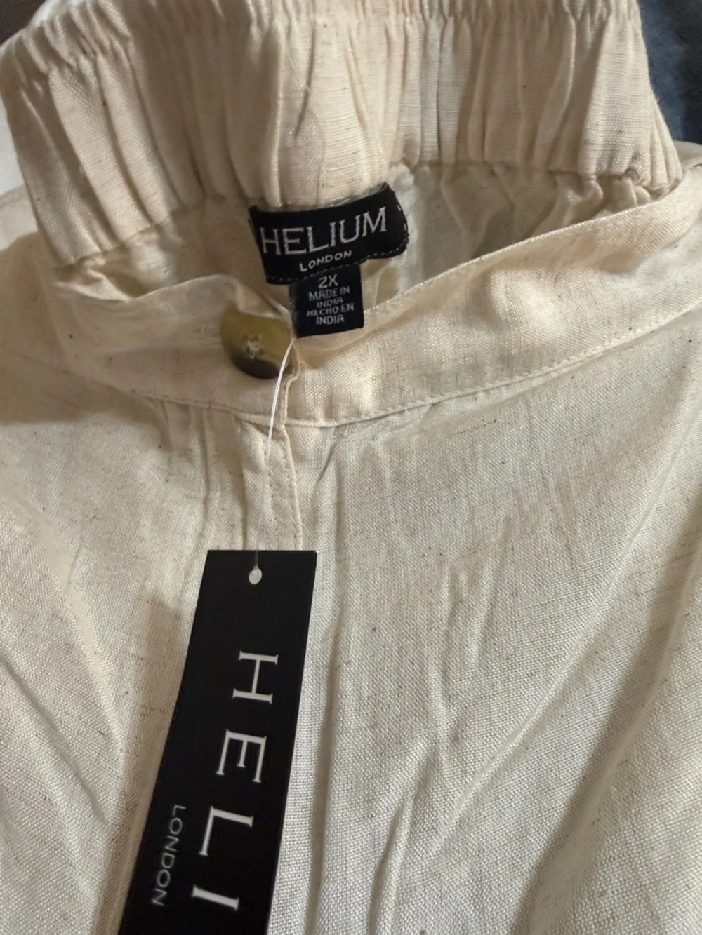 Womens Cream  cropped Cargo  Pants - Picture 4 of 5